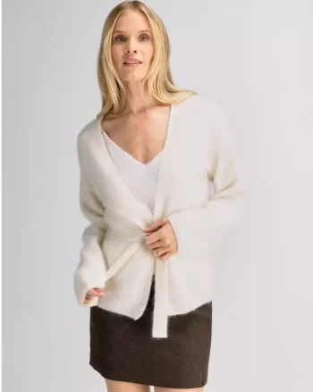 Boudica Cardigan Cream - Urban Pioneers