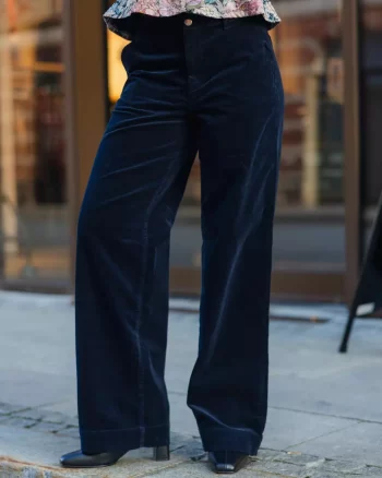 Erica 618 Long Navy Mini Cord - Five Units