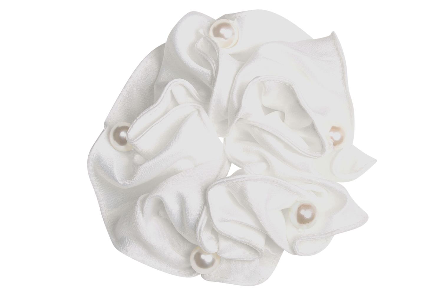 SD® SATIN PEARL SCRUNCHIE. Hvit