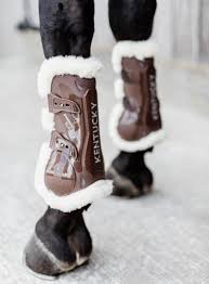 Kentucky Vegan Sheepskin Tendon Boots Velcro