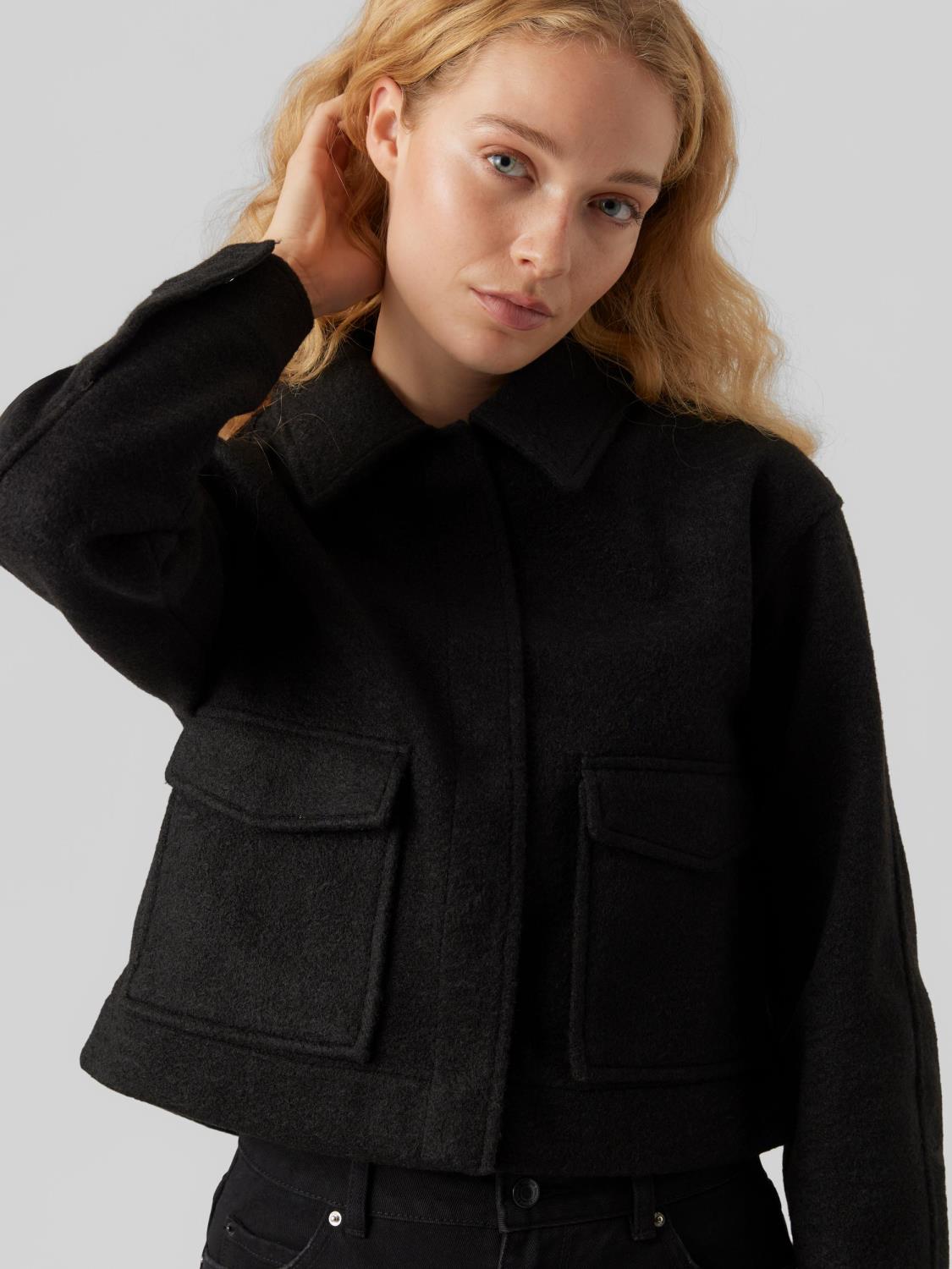 VMMEGAN short jacket Black
