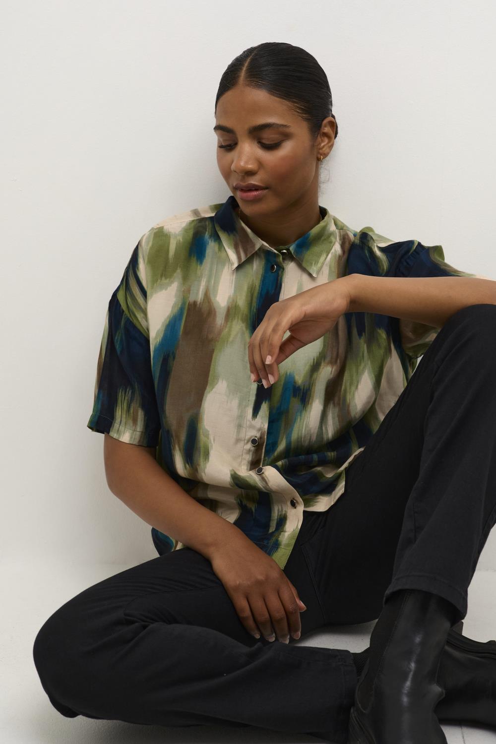 KAdrylia Shirt