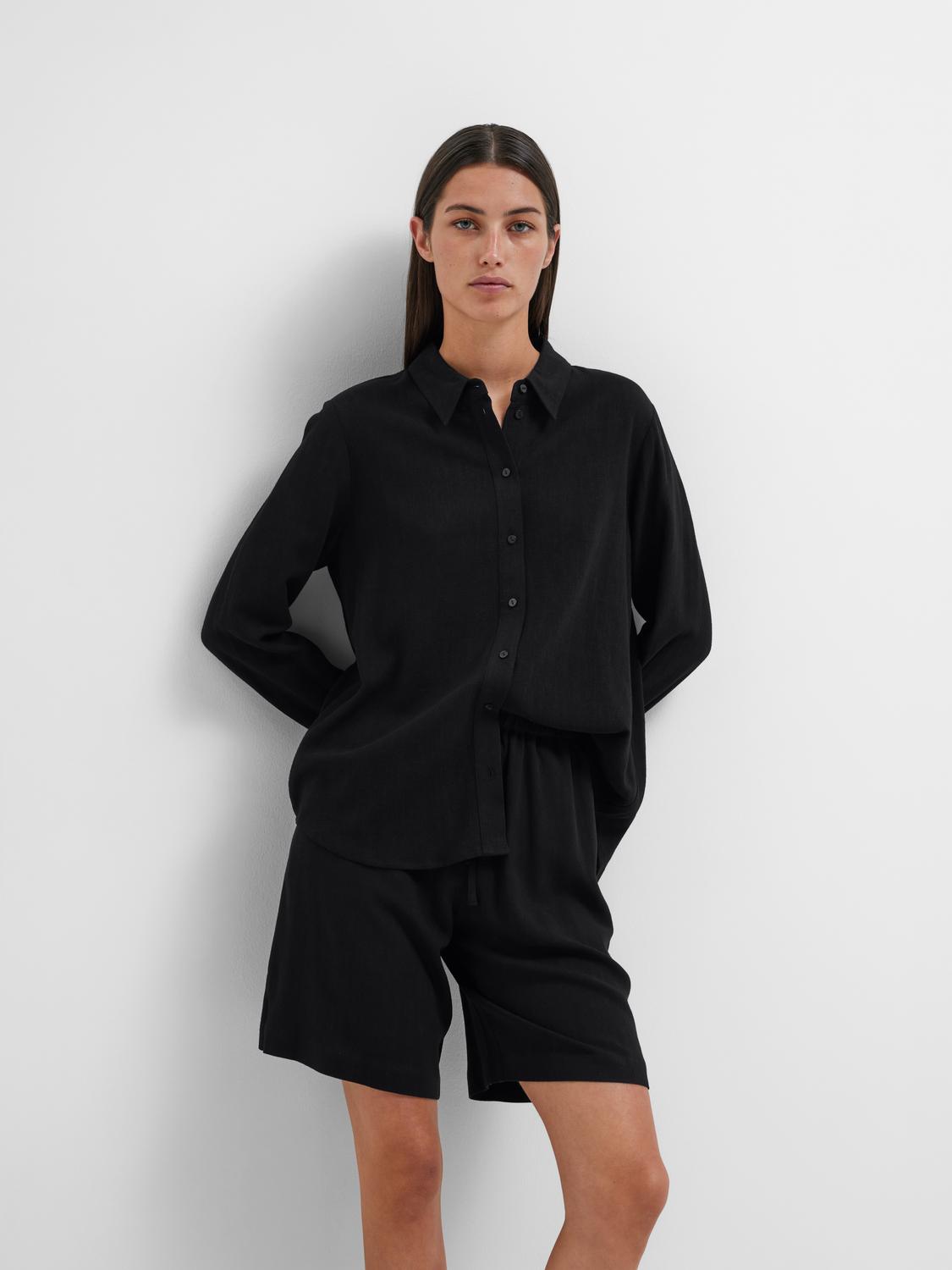 SLFVIVA mw sun shorts Black