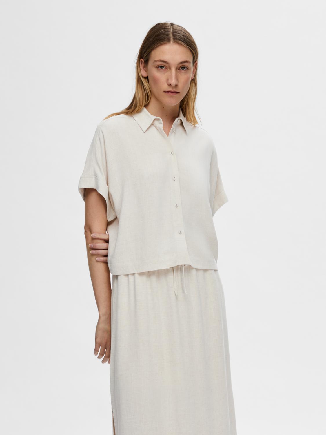 SLFVIVA ss cropped sun shirt Sandshell