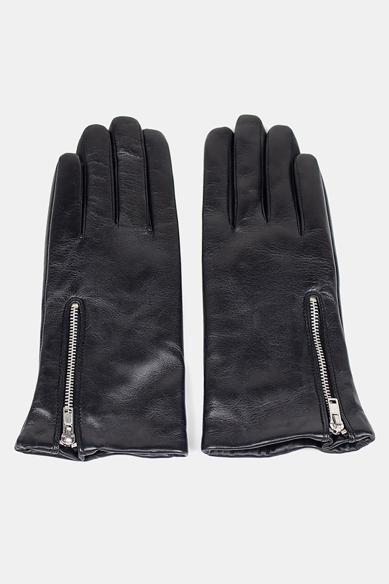 Agape Gloves