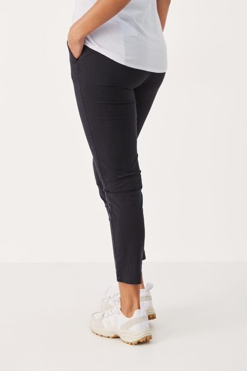gallery-16503-for-602AA9813