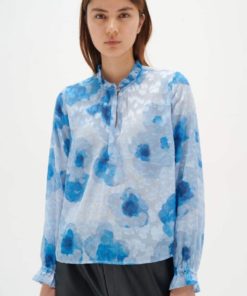 BasiraIW Blouse - Blue poetic flower