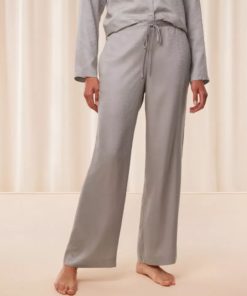 Silky sensuality trousers