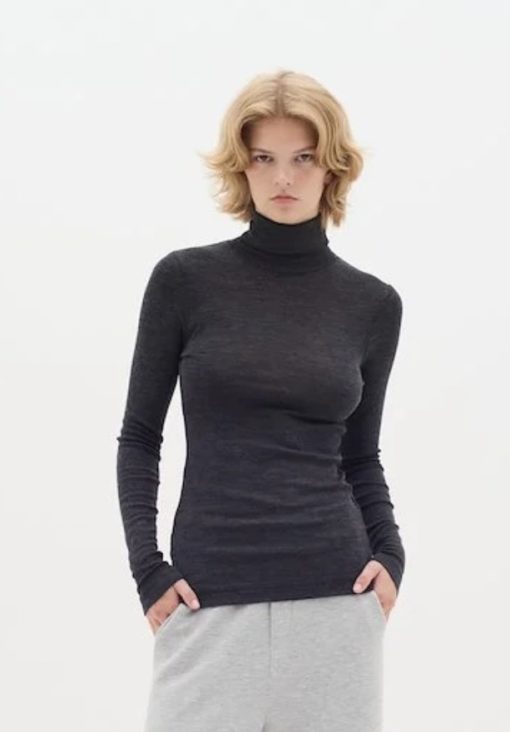 FangIW Rollneck