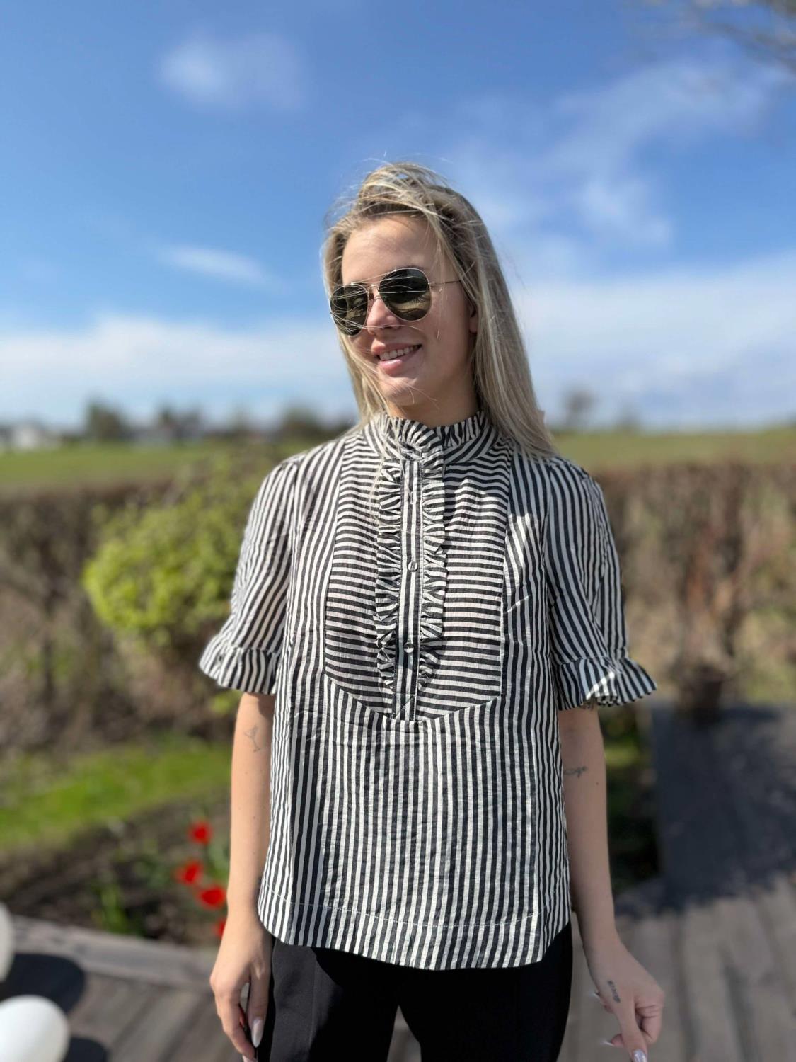 BenedicteGo Blouse