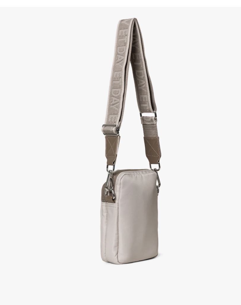 gallery-19210-for-604AA0351