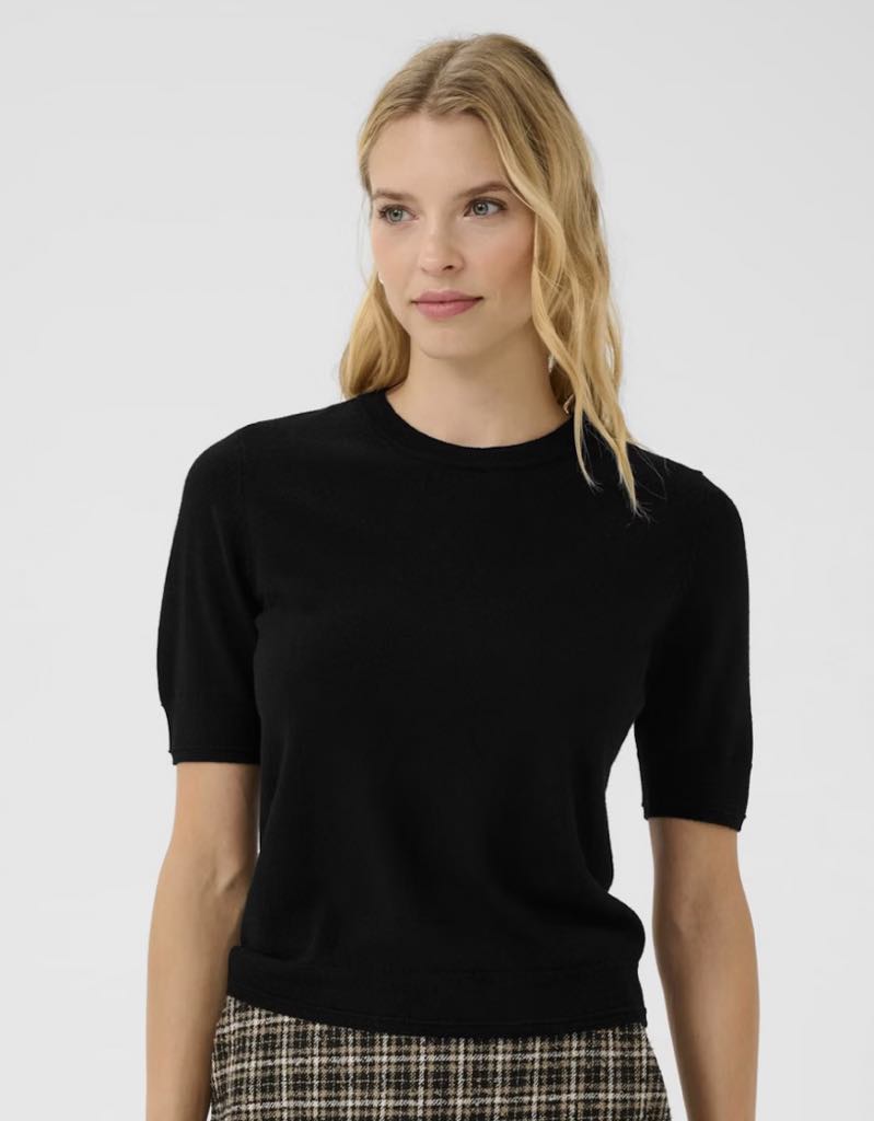 NatanyaPE PU - Black