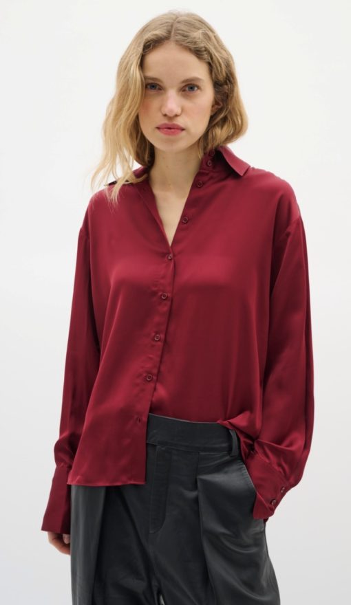 PaulineIW Shirt