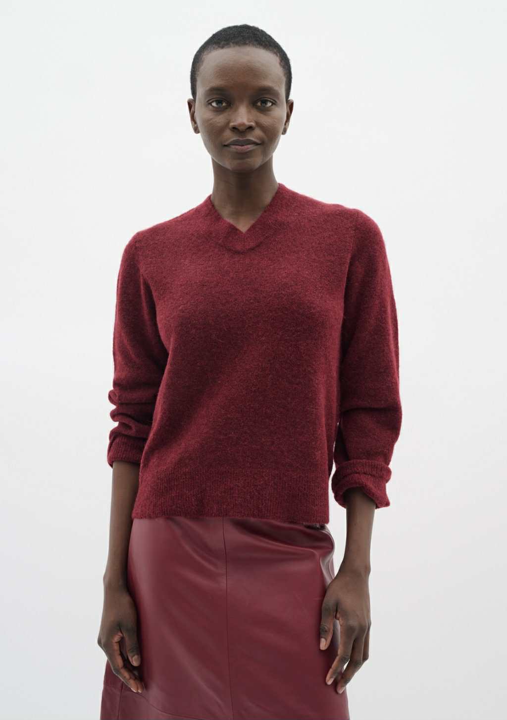 GuniIW V-Neck Cabernet