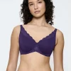 Amourette W01 - Royal Purple