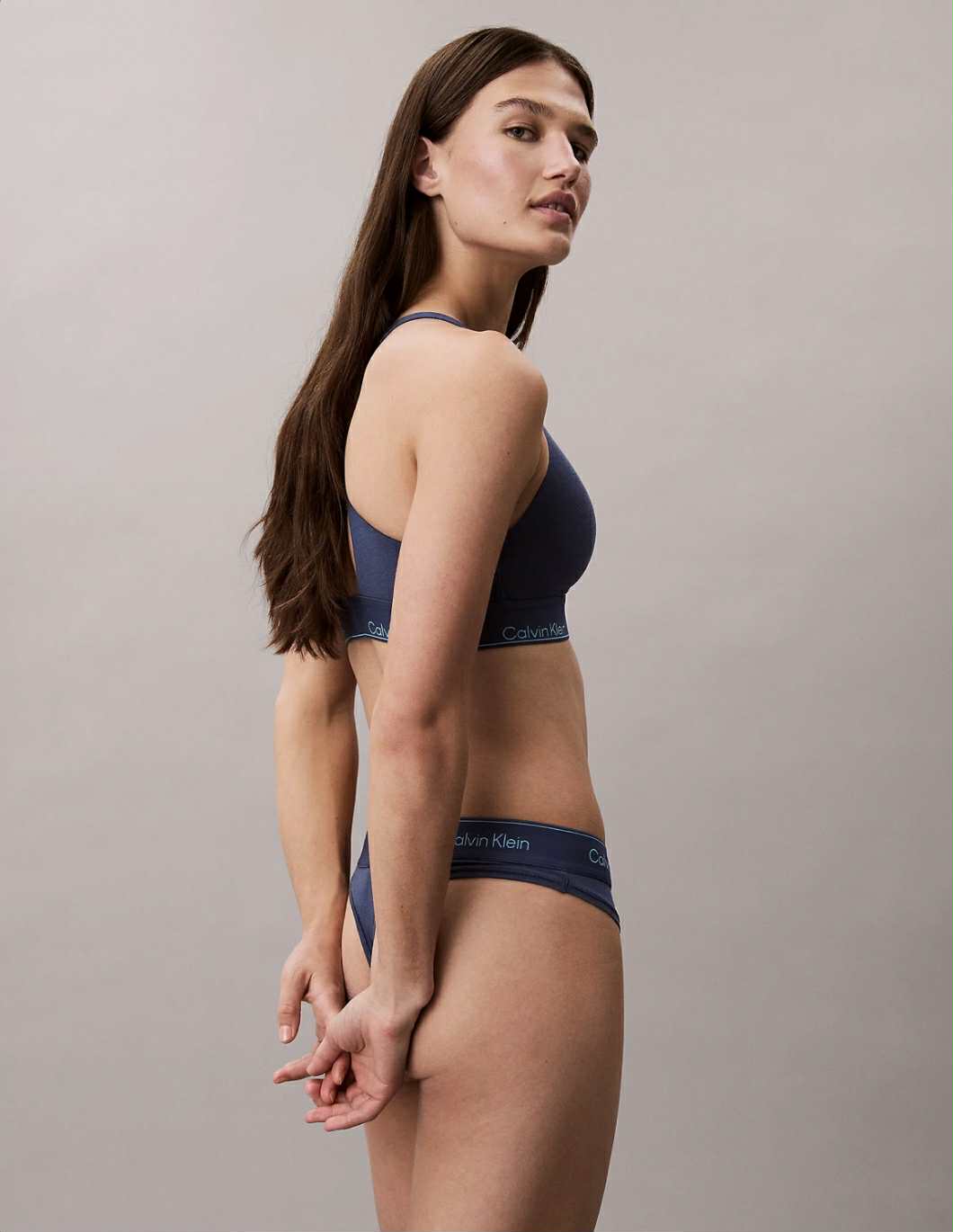 gallery-24666-for-604AA0720