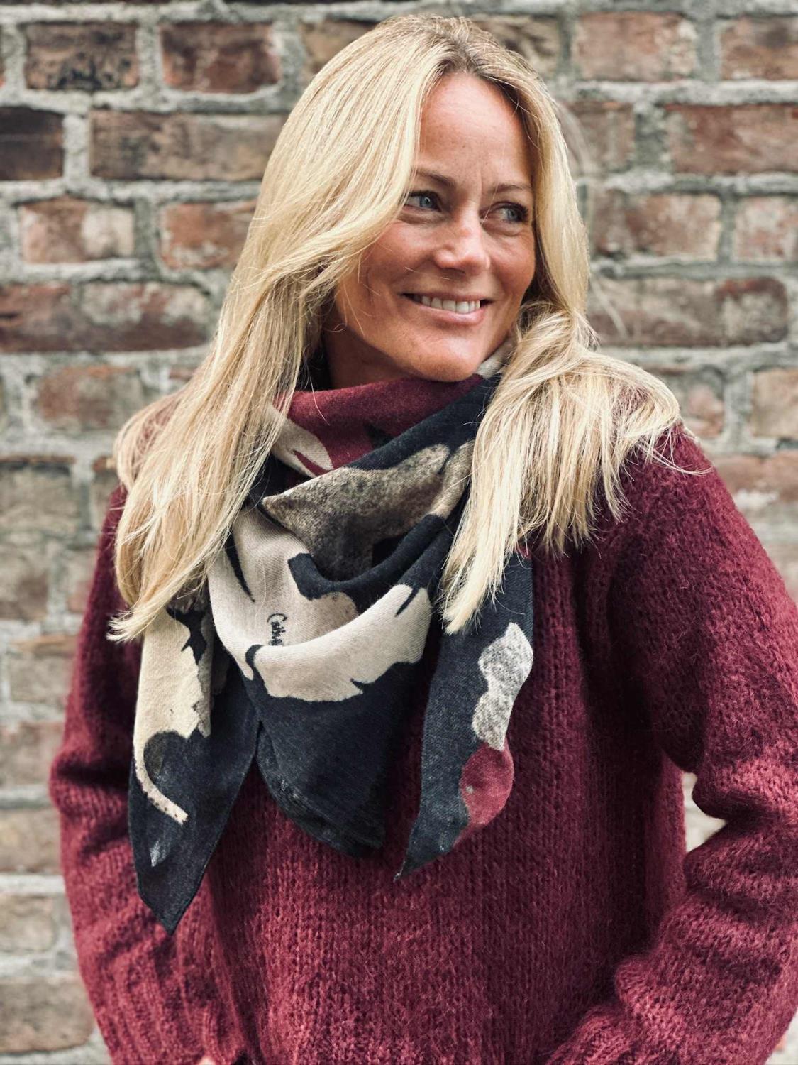 FelisiaPW SC - Brown Leaf Print