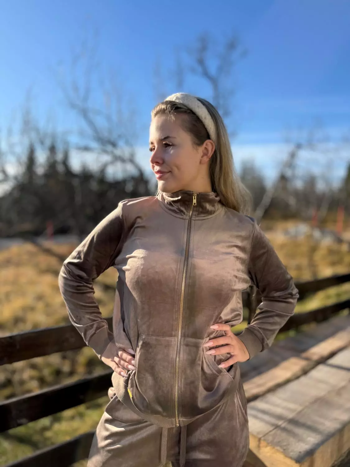 gallery-24766-for-604AA0784