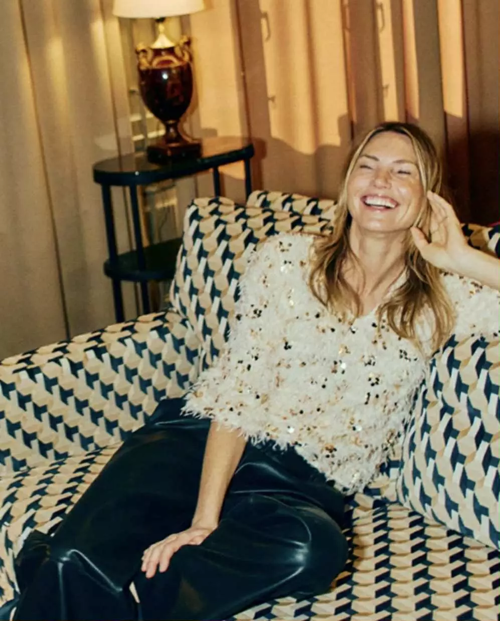 gallery-25797-for-604AA0805