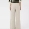 gallery-38185-for-605AA0564