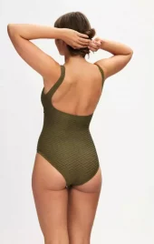 gallery-38206-for-605AA0669