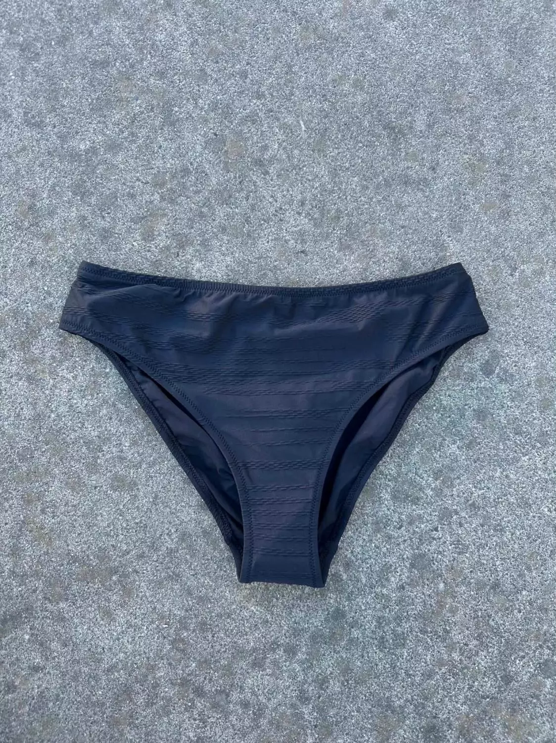 Tessy Capri Slip Crispa