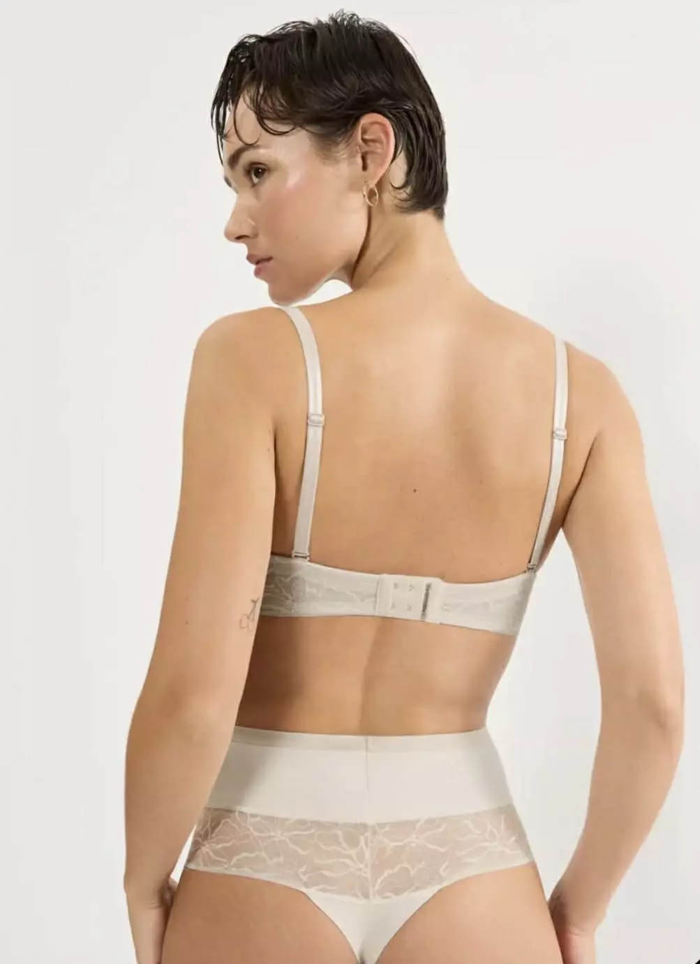 gallery-40372-for-605AA0867