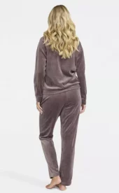 gallery-42422-for-605AA0929