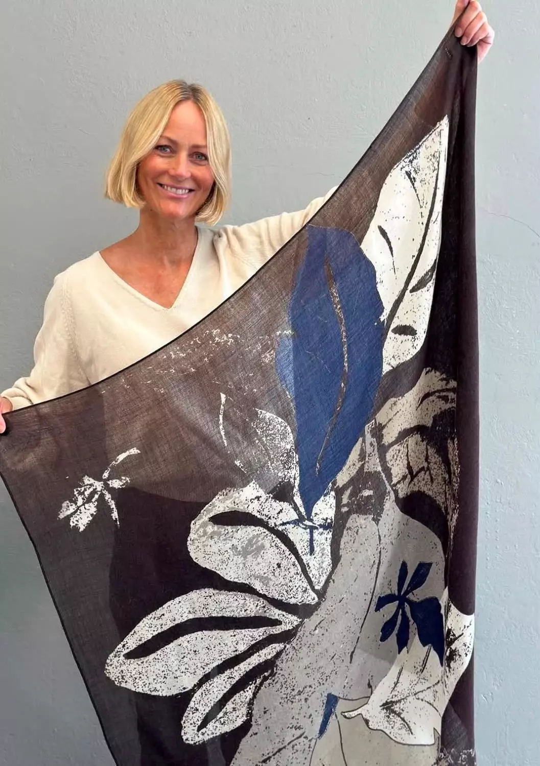FelisiaPW Scarf - Mole Leaf Print