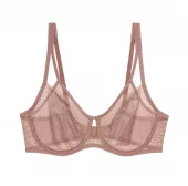 Triumph Signature sheer W01 EX - Toasted Almond