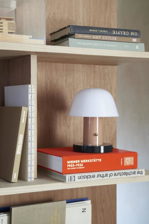 &Tradition - Setago oppladbar bordlampe JH27  - Nude/Forest