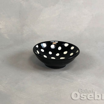 Lønaas, Toril - Liten skål, sort med hvite, mellomstore prikker