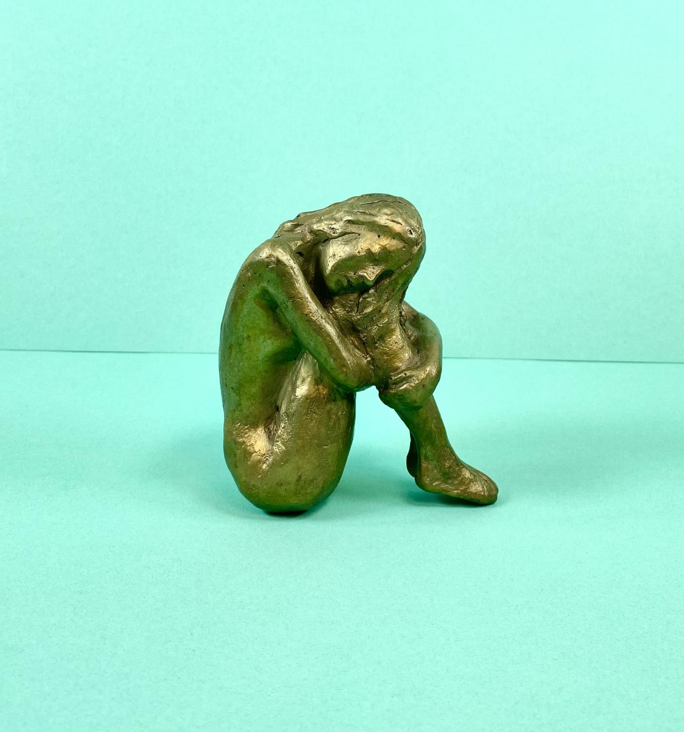 Flåten, Kari Lena - Bronseskulptur "Hug yourself"