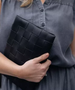 Dolores Wowen Clutch