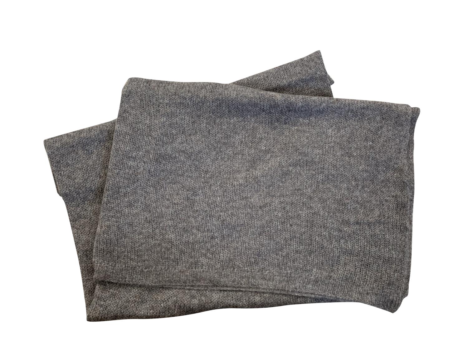 Evelyn cashmere scarf