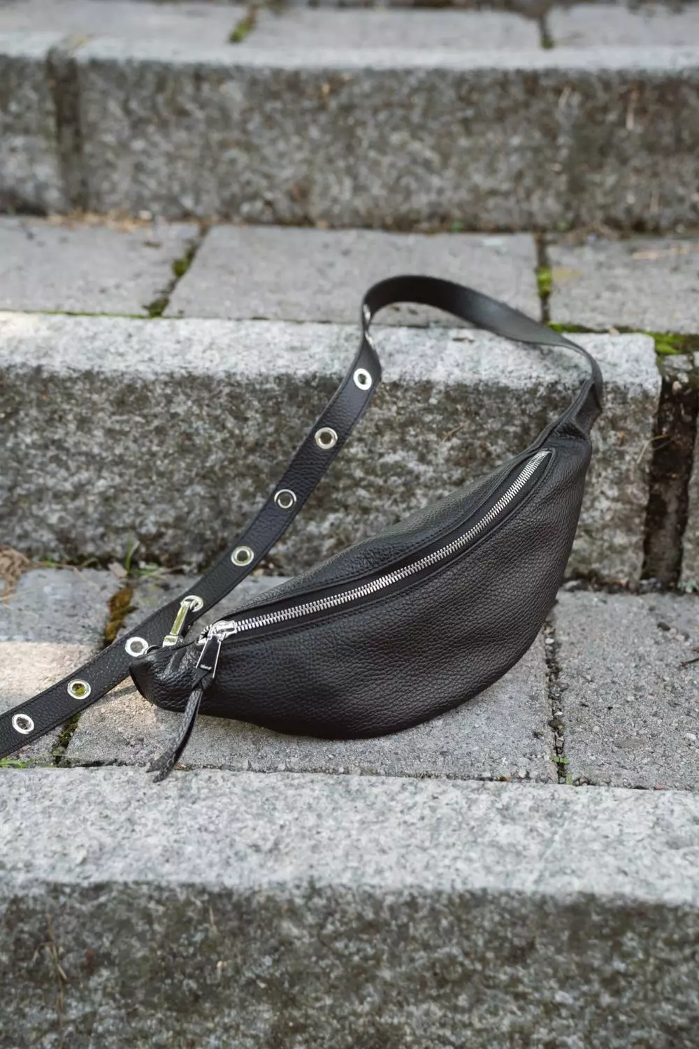 Linna Belt bag nickel