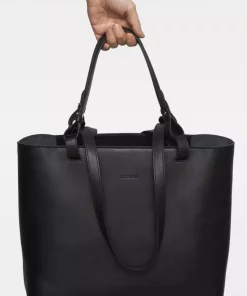 Joanne Tote