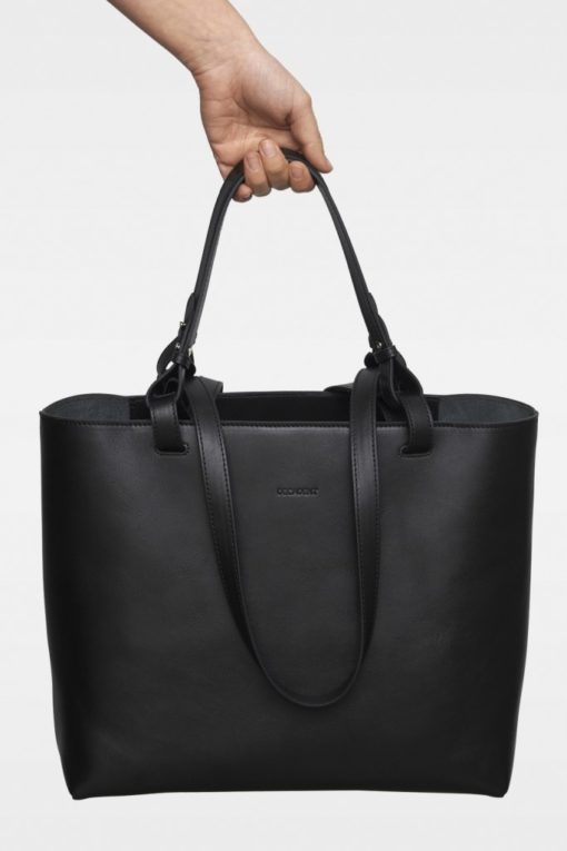 Joanne Tote