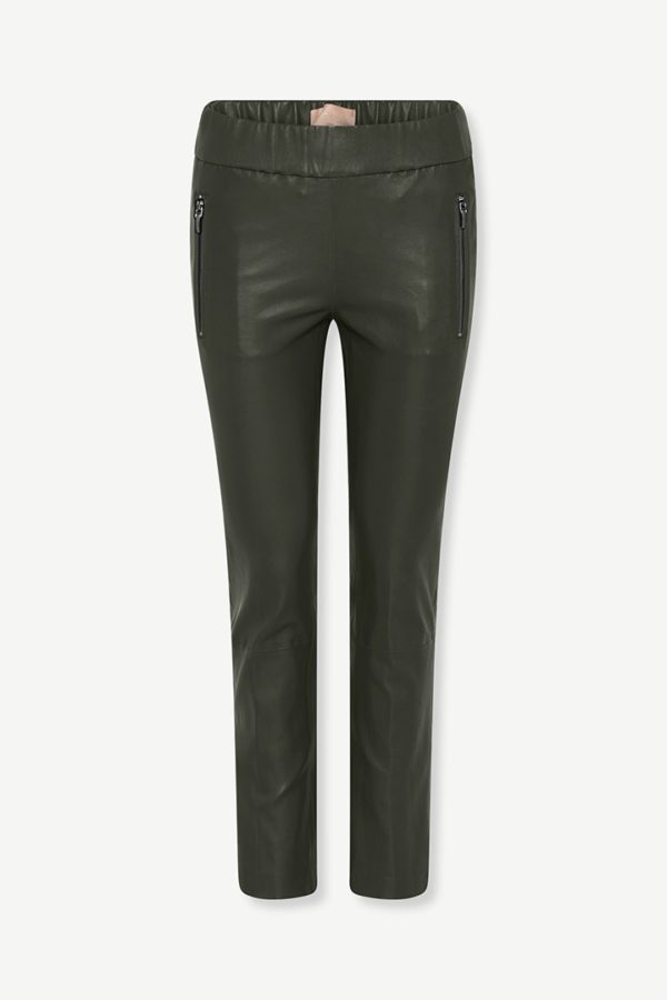 Doa, 7/8 flare leg pants Beetle