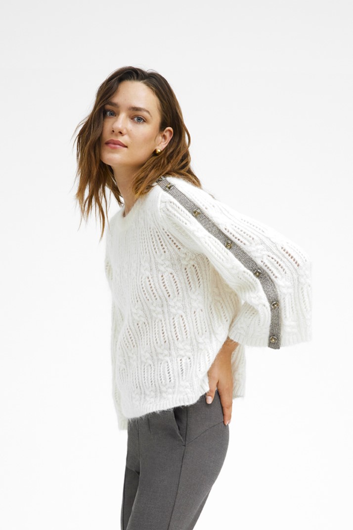 Sherry, button knit Off white
