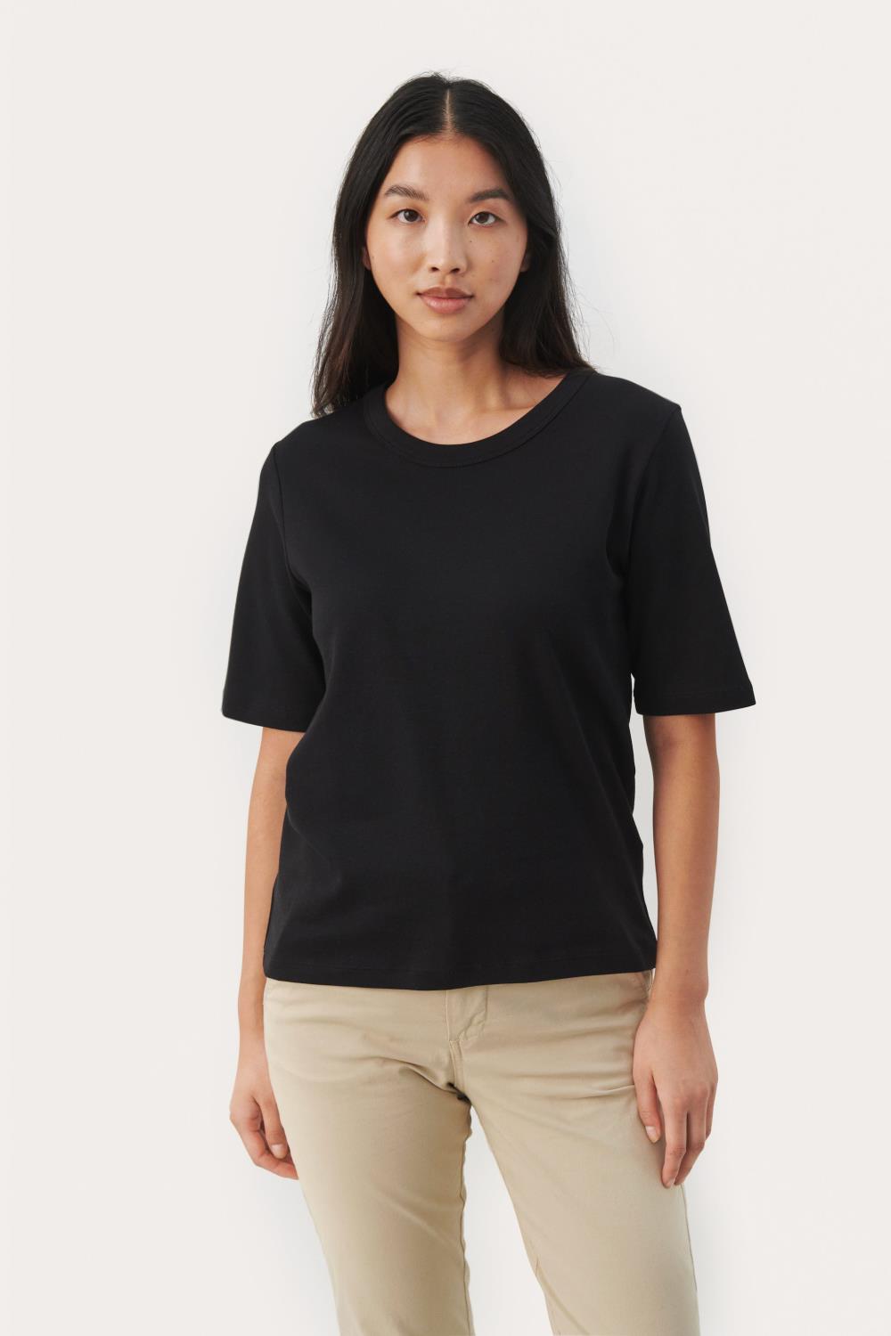 Ratana t-shirt Black