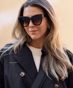Flynn, Black