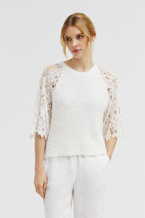 Myra, knit w. lace sleeves - White