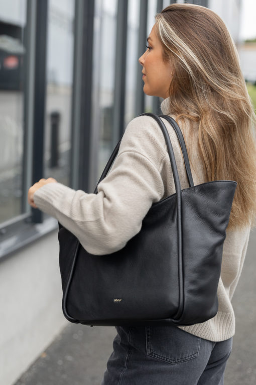 WILLOW Shopper - Black