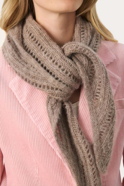 Liliana scarf, Birch