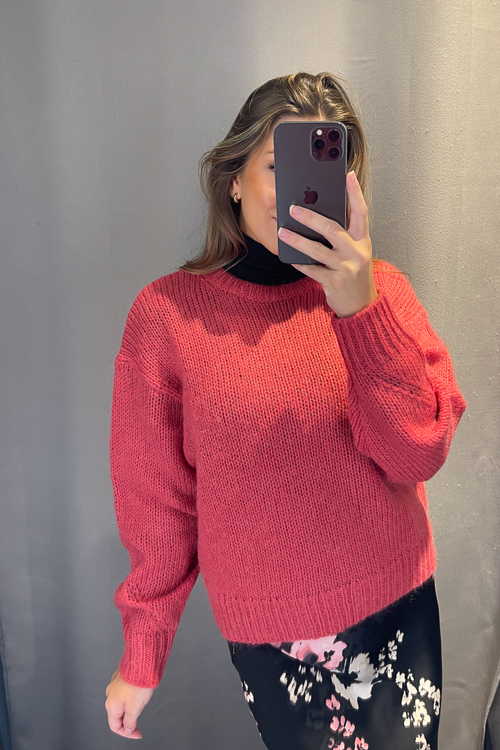 Lindi pullover, Holly Berry