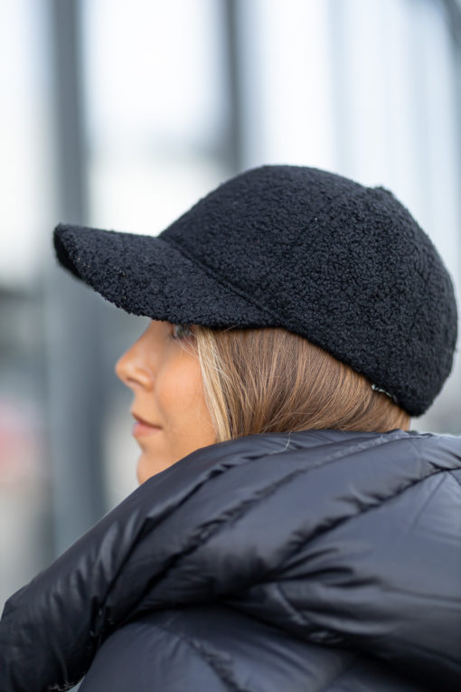 Day Winner Cap Bouclé - Black