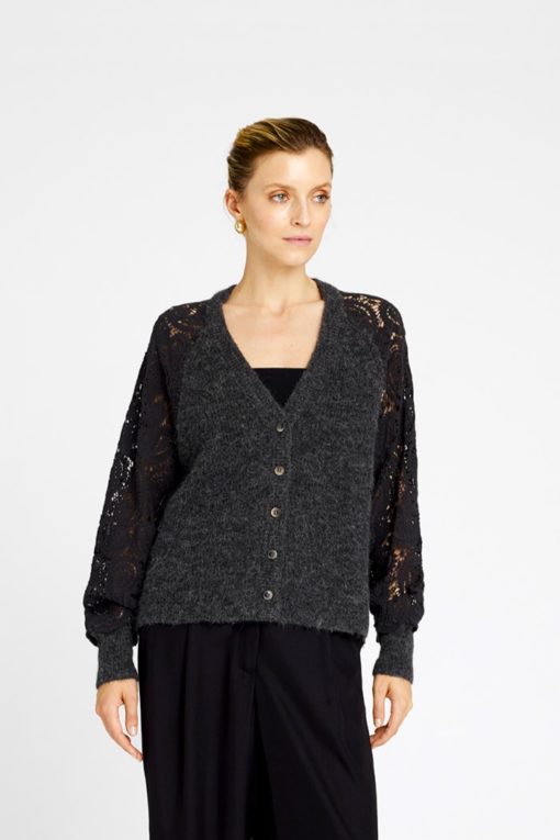 Magda, v-neck knit w. lace - Black