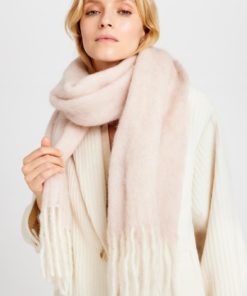 Dereen, fluffy wool scarf - pale lilac