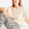 Corrie, knit cape - Sand